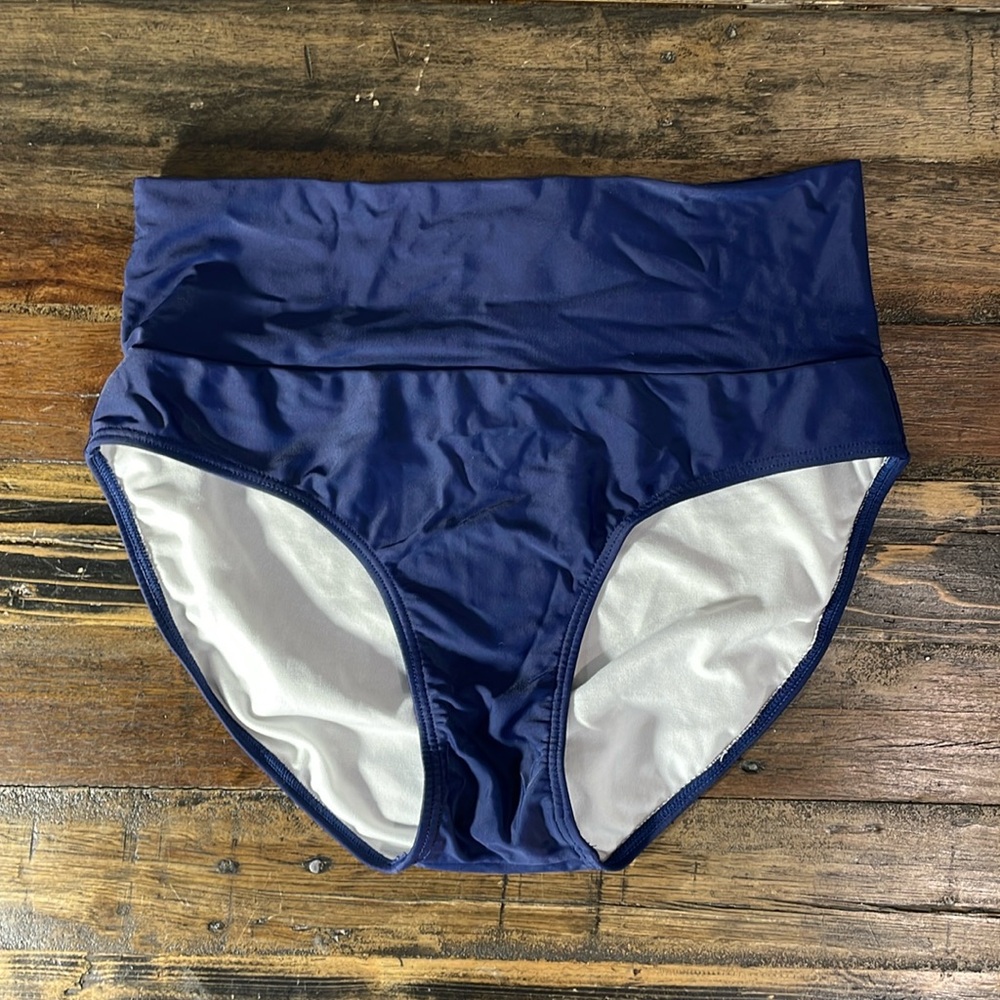 DM Fashion high waist bikini bottoms with great coverage on the derrière & gut!